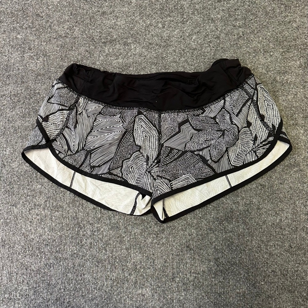 Lululemon Shorts Womens Size 10 Black White Speed Up Geometric Floral Athletic